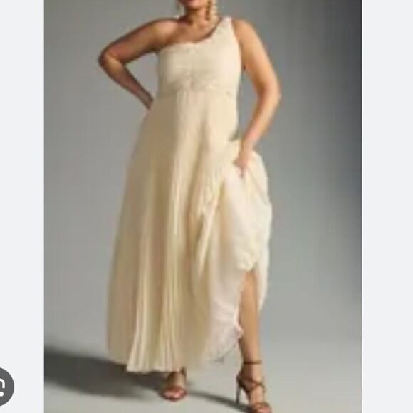 Forever That Girl One-Shoulder Pleated Dress - Picture 3 of 9